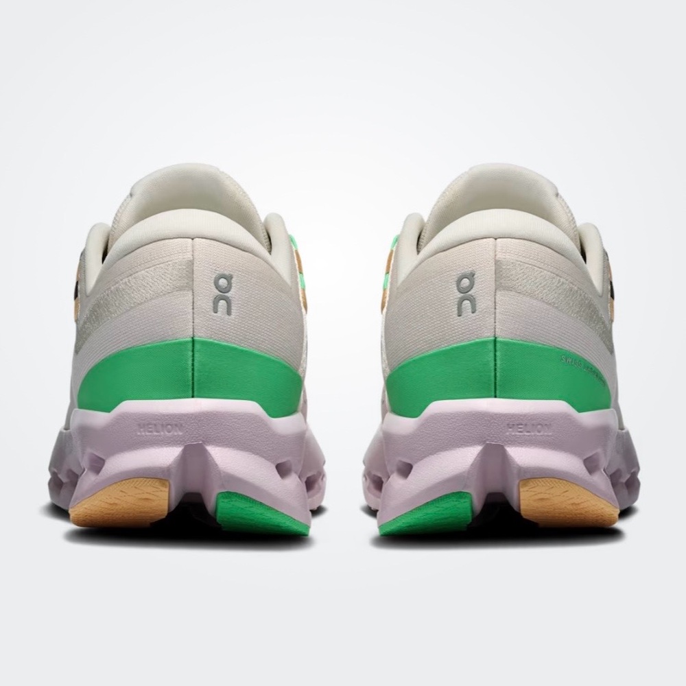 On Cloudsurfer 2 Women’s Size: 6.5 - Picture 2 of 5